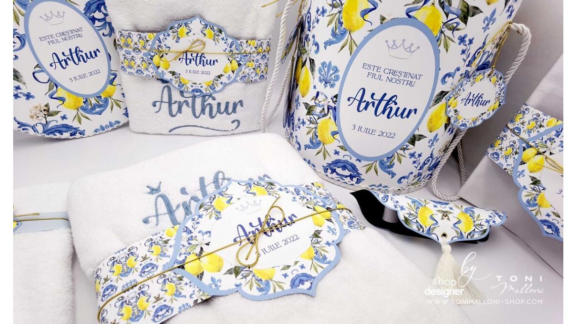 Trusou botez mediteranean inspiratie italia Capri Sorrento cu lamai si faianta alb cu albastru Italian Boy 24